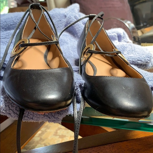 Shoes - Picture 3 of 4